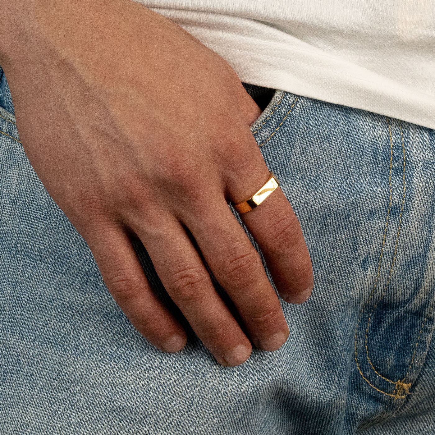 RECTANGLE RING (GOLD)